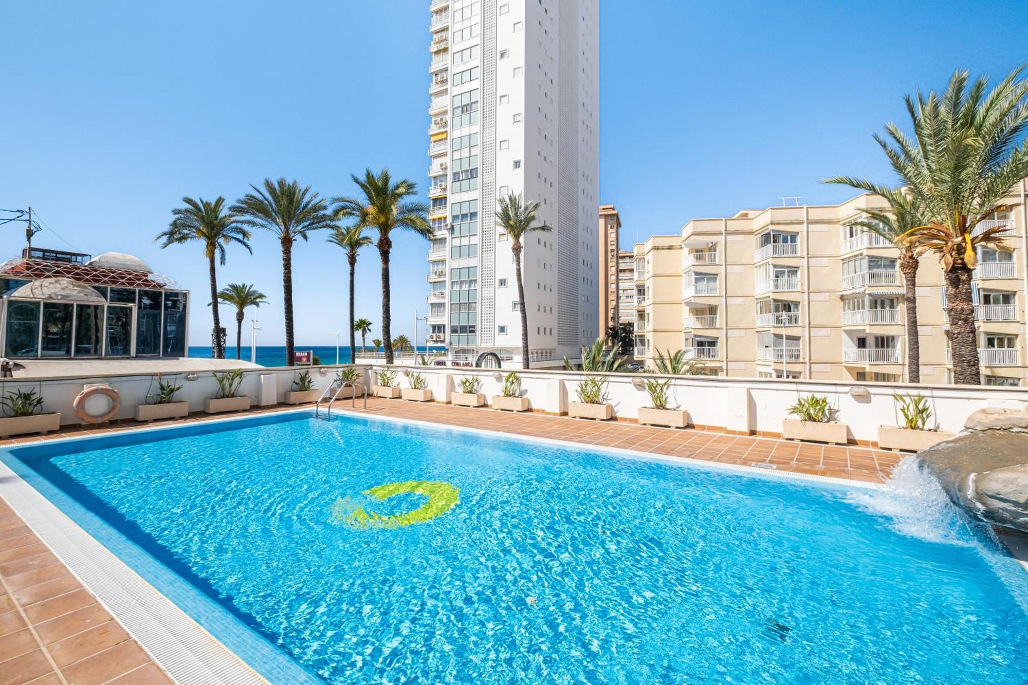 Acintur Apartment Levante Beach-Old Town Бенидорм Екстериор снимка