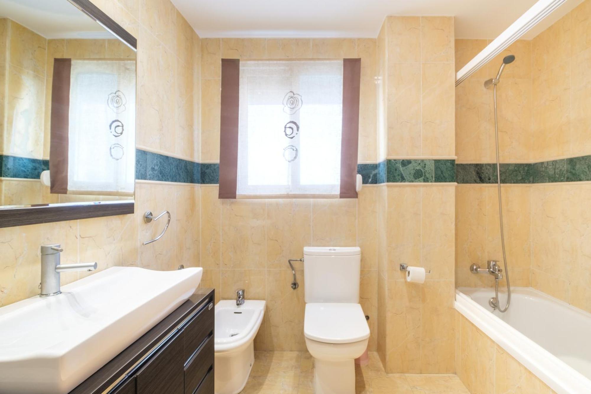 Acintur Apartment Levante Beach-Old Town Бенидорм Екстериор снимка